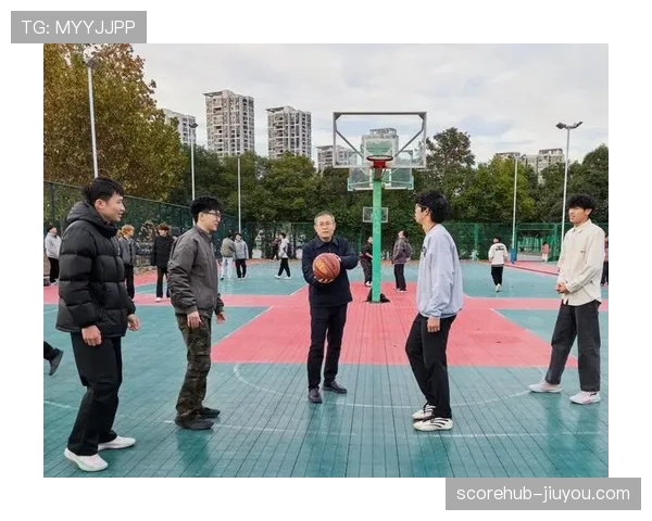 边线规则解析：篮球比赛中如何正确执行边线发球？